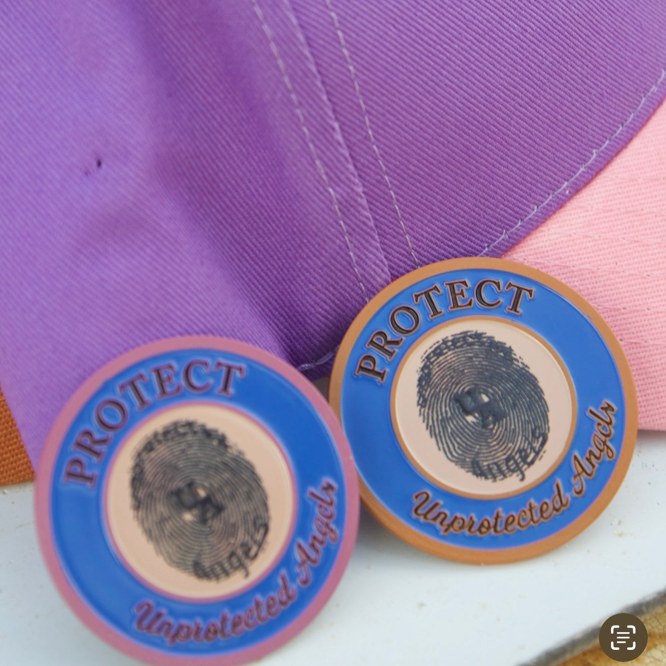 UA Pin